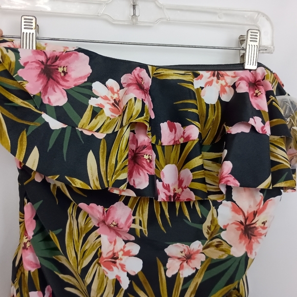 NEW! KONA SOL Black Floral One Piece Swimsuit -(#886) - Picture 4 of 10